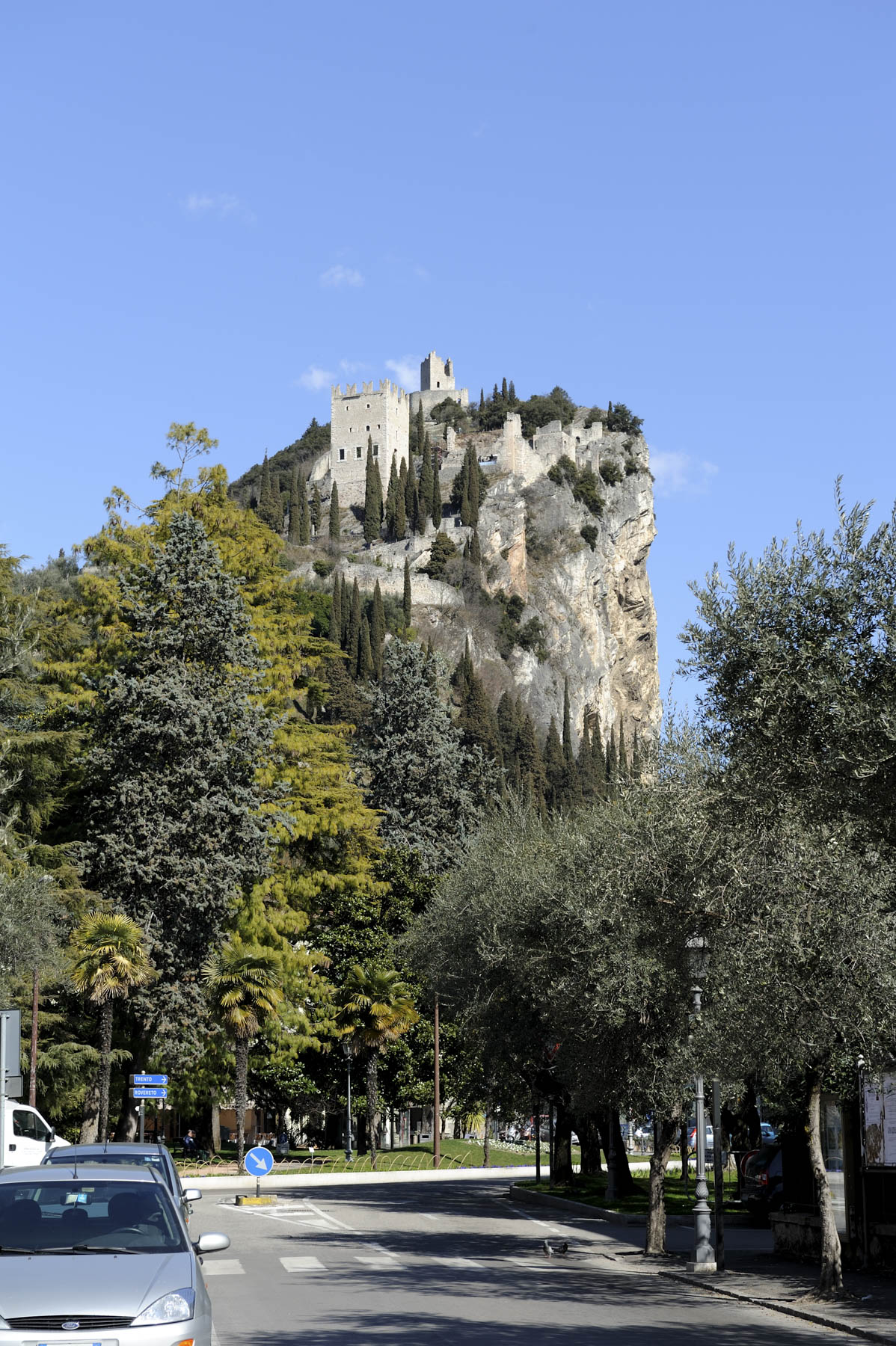 Residence | Reginaarco.it